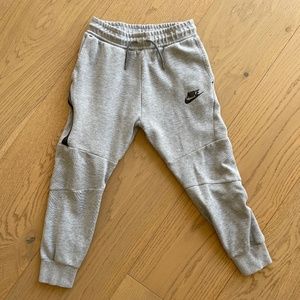 Nike BOYS Tech Fleece Joggers